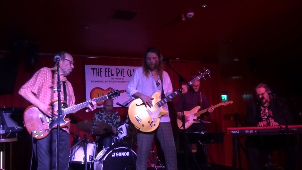 Dave Kelly is back on lead vocals & Gibson SG slide guitar backed by Rob Millis on keyboards