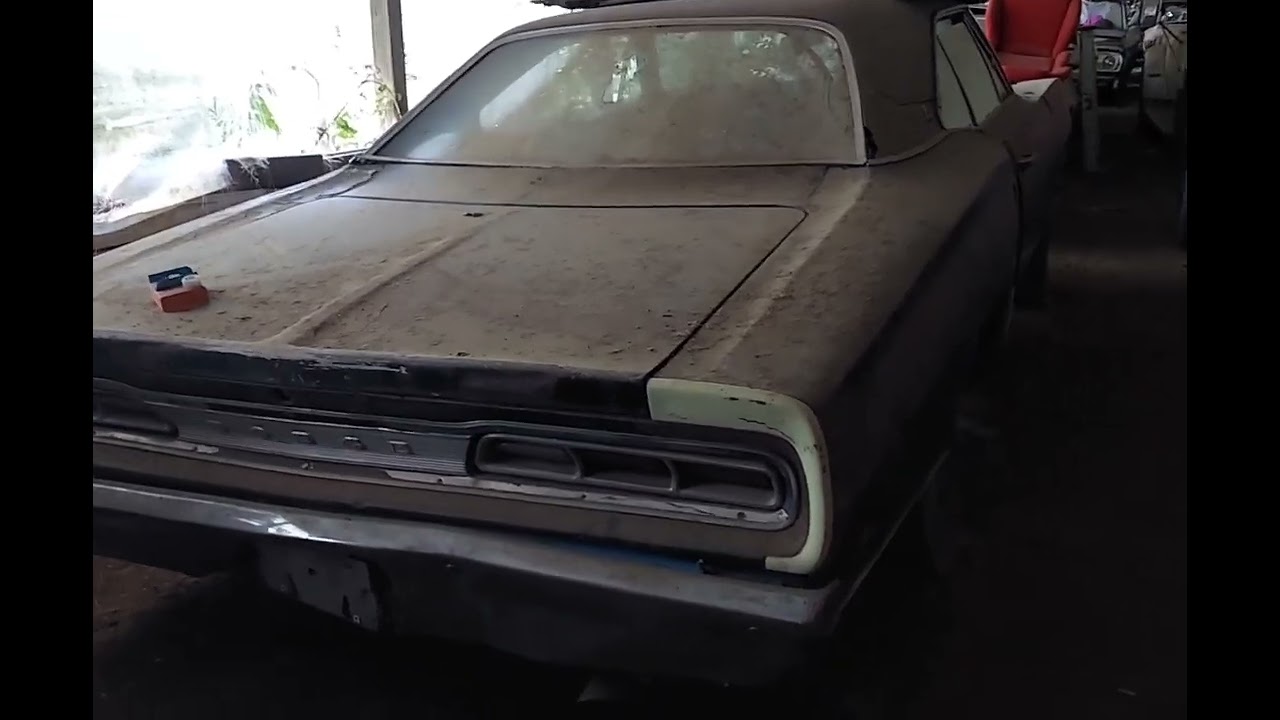 Deep south Part 2! Barn find superbirds, superbees, six packs and more!
