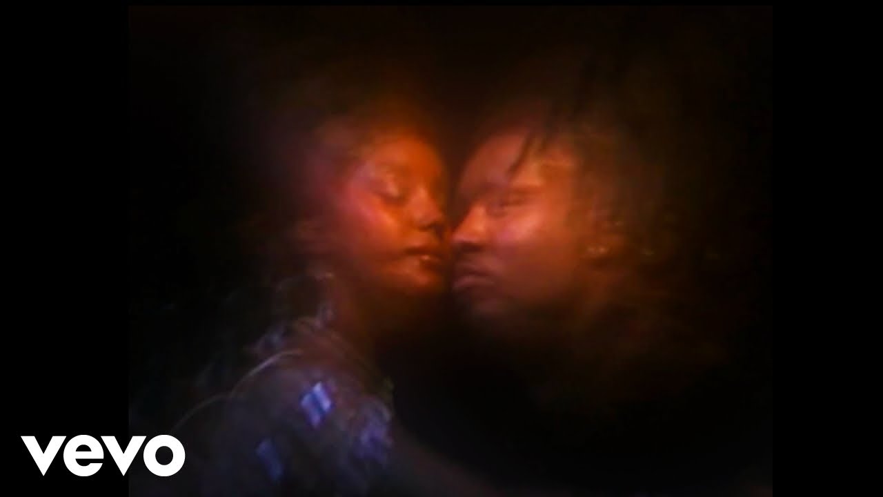 JVCK JAMES - Drunk Love (Official Visualiser)