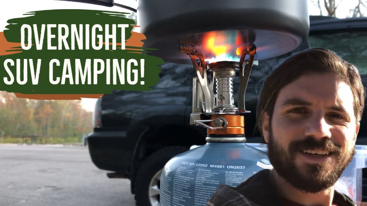 Кемпинг на внедорожнике в государственном парке Боуг-Читто, Луизиана.