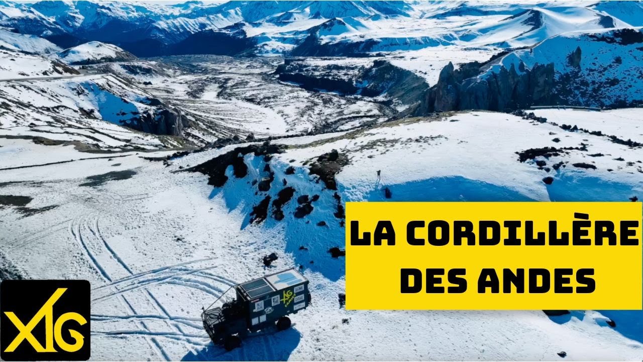479 La cordillère des Andes sous la neige