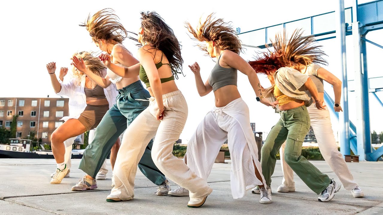 AlQuimia Movement - En Fa sostenido by Interactivo