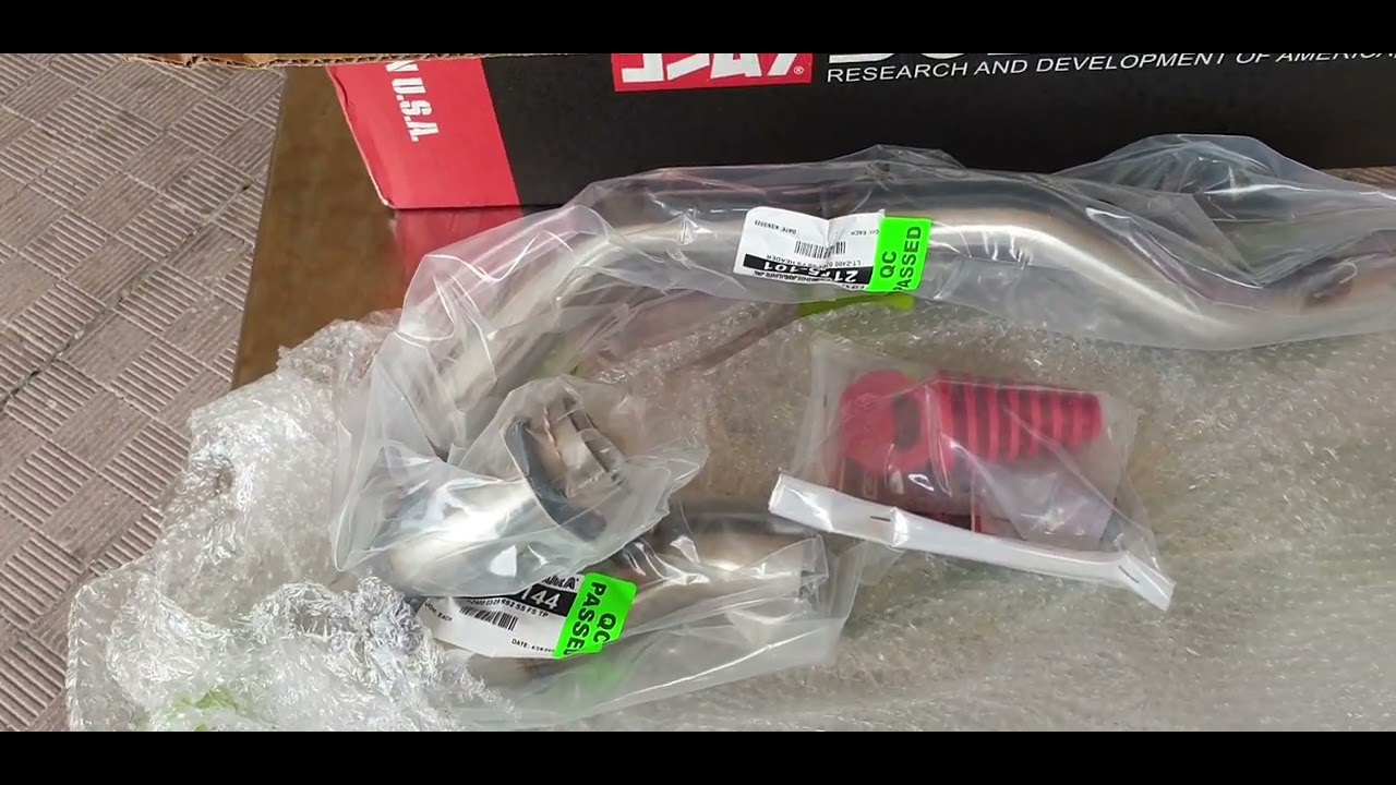 Unboxing!! Escape yoshimura rs2 ltz 400