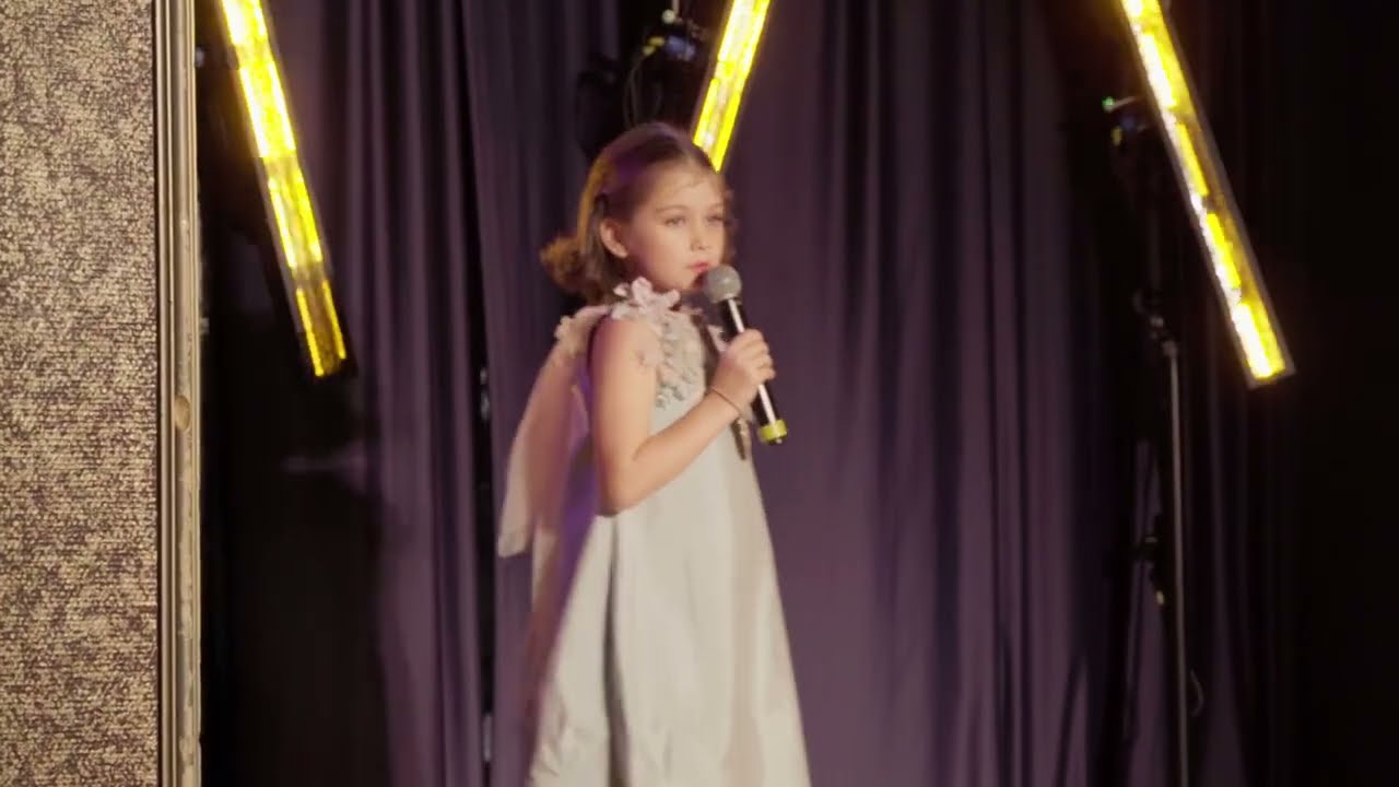 Милана Хаметова и Милана Стар - LP (cover by Ksenija Gulko)