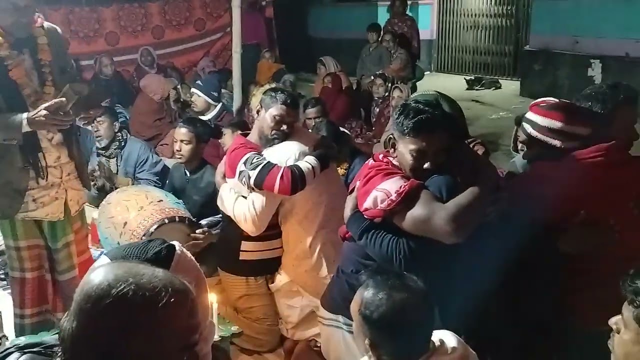 মুনসের পির সাহেবের বাড়ি বাৎসরিক উরস মোবারক ( বেনুপুর ) শিল্পী দুলাল সরকার 