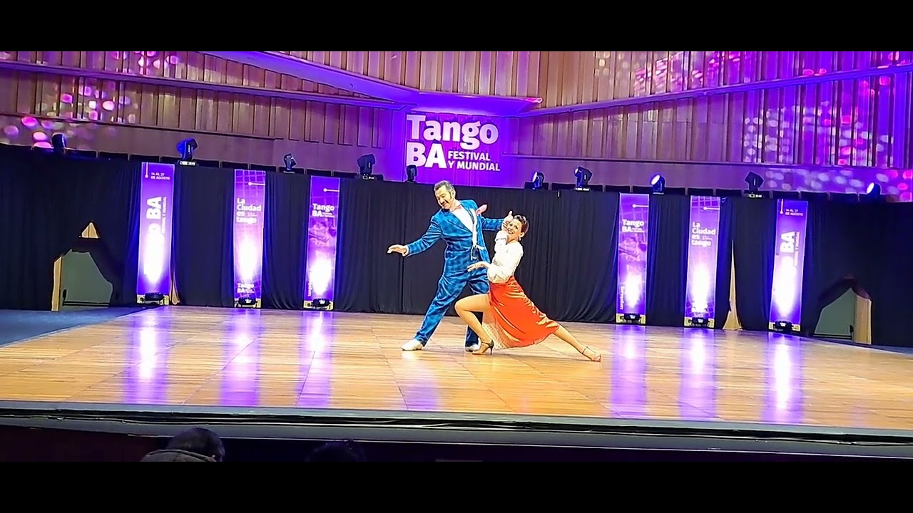 EL ROTO - Julio Luque & Geraldine Giudicelli - Tango Argentino