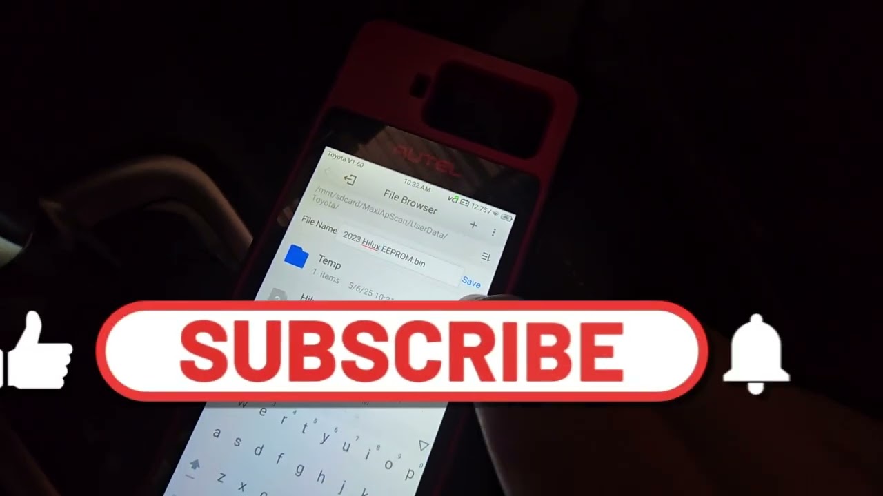 2023 TOYOTA HILUX SMART KEY AKL. Llave universal Autel y KM100