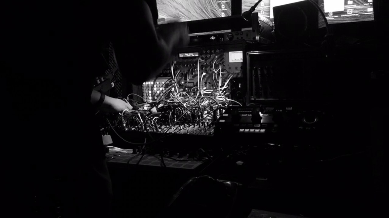 MODULAR SYNTH JAM -  live set 03