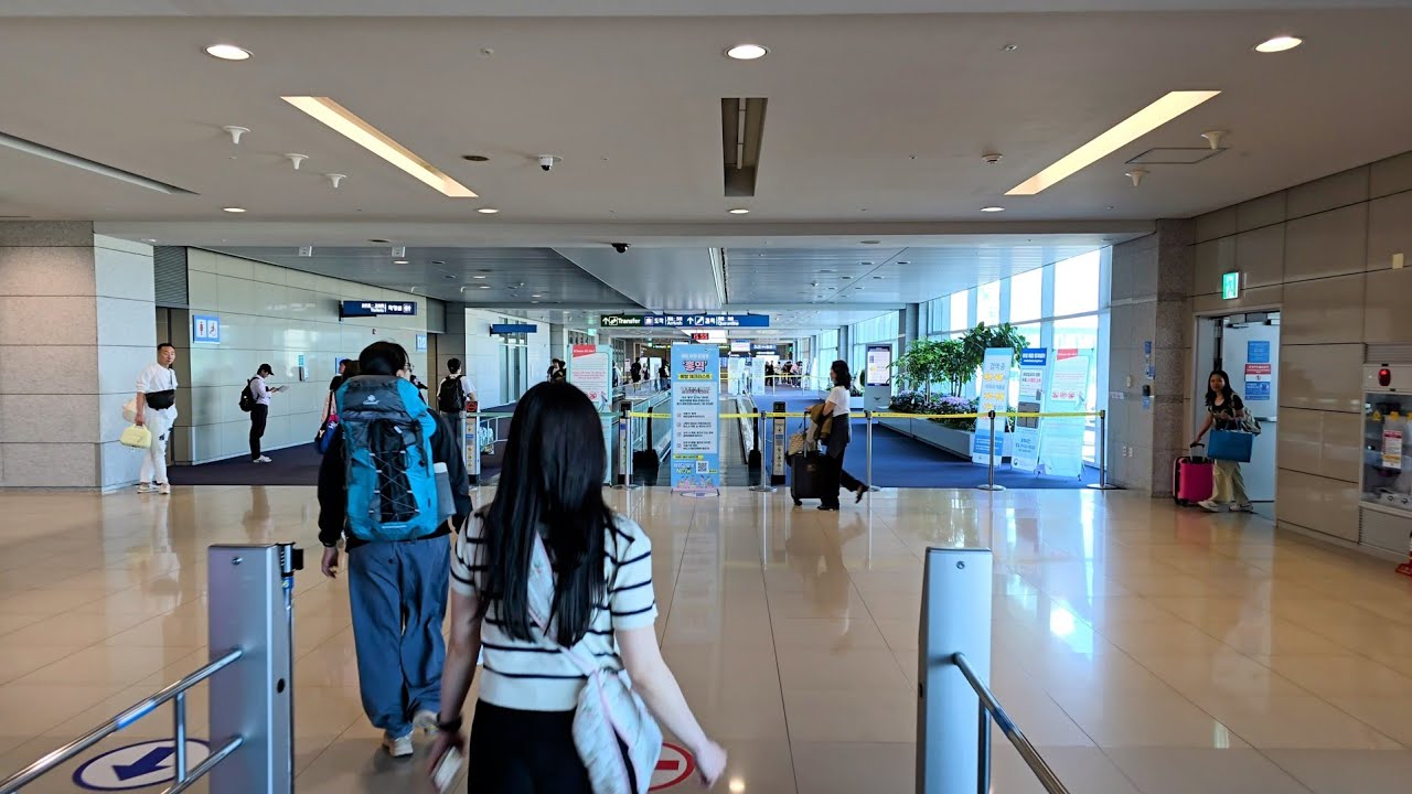 Seoul Incheon Airport T1 Arrival: Int'l Concourse to Immigration & Shuttle Train