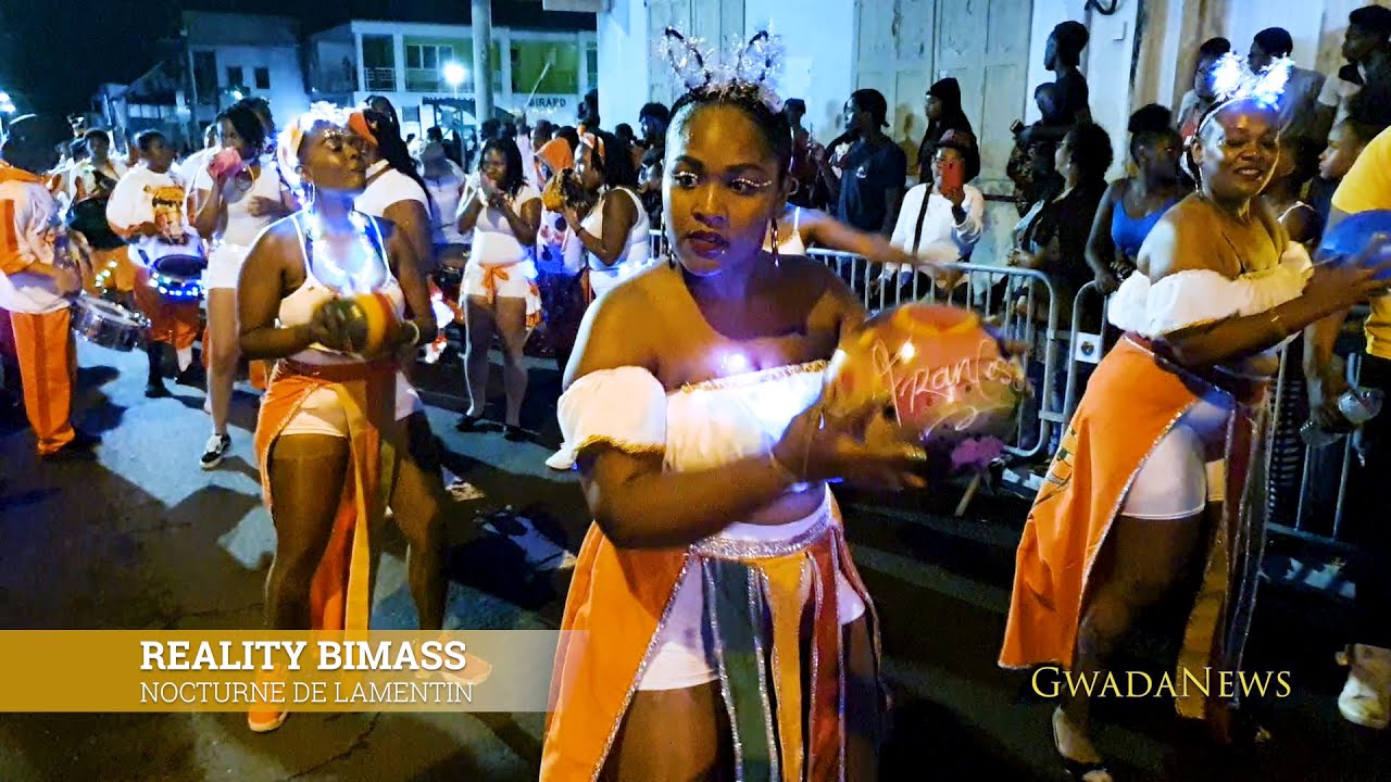 REALITY BIMASS A LA PARADE NOCTURNE 2020 DE LAMENTIN