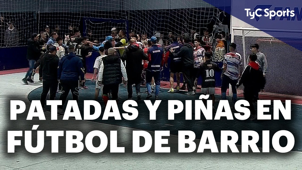 INCIDENTES y FINAL CALIENTE en FÚTBOL DE BARRIO🔥PATADAS y PIÑAS en NIUPI vs. LA BARBERÍA - FECHA 6