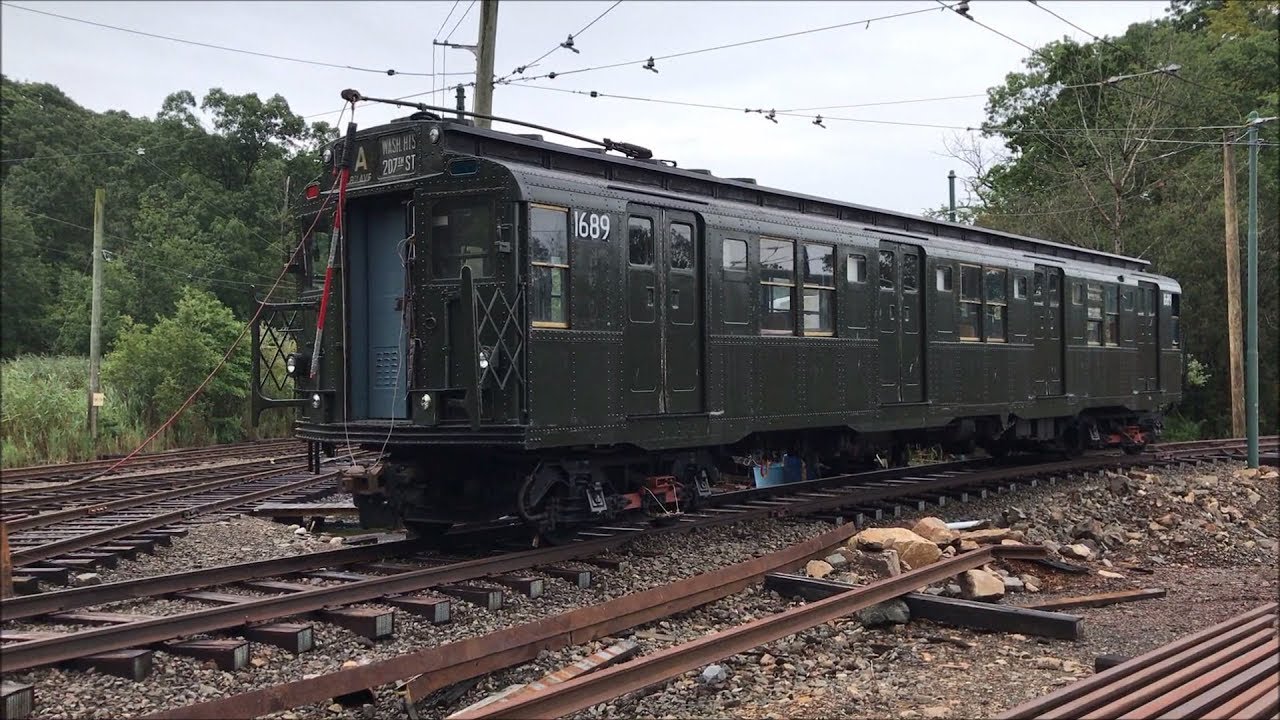 Shore Line Trolley Museum HD 60fps: NYC Subway R9 1689 & Lo-V 5466 Yard Moves (8/18/17)