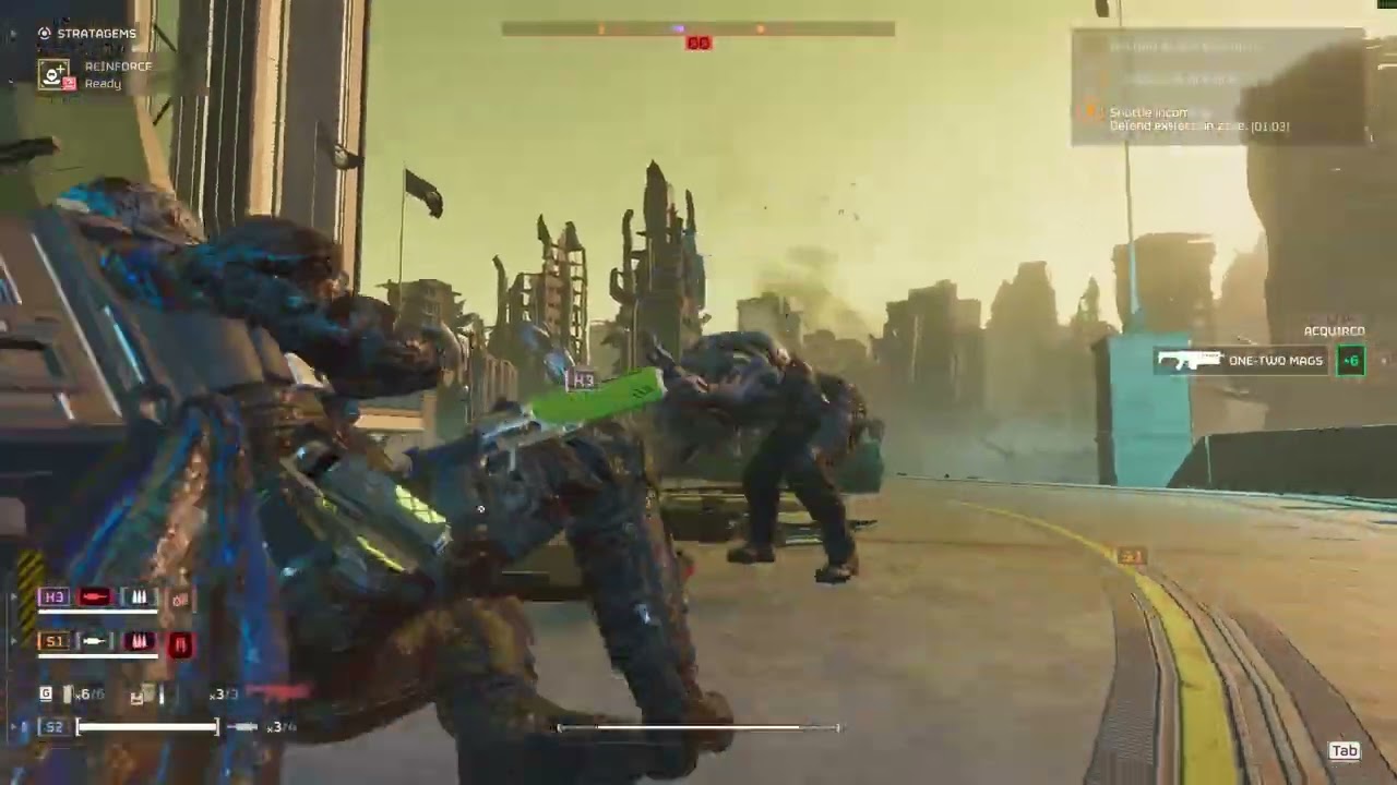 Little squid fight! #helldivers2 #fun #gaming #funny