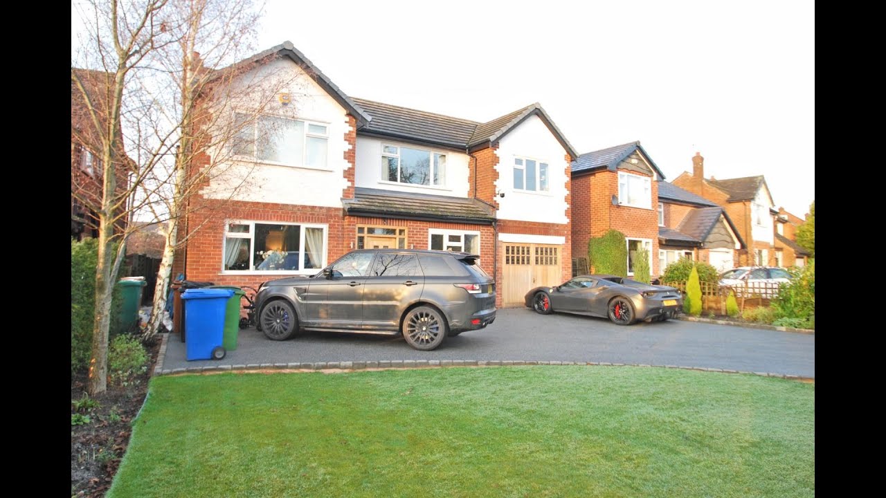 Bramhall Moor Lane, Hazel Grove, Stockport, SK7 5BE