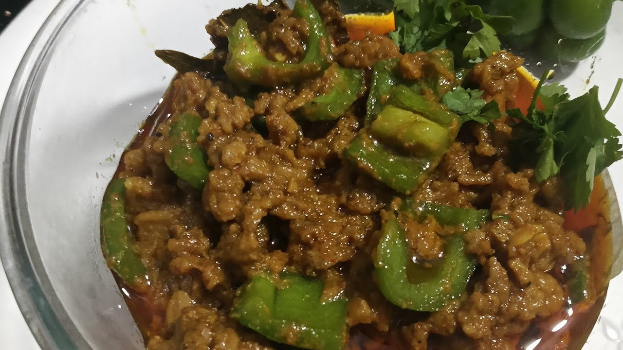Keema-Shimla mirch recipe...aisa Qeema Ghar par hi banaye very tasty 😋 and yummy...