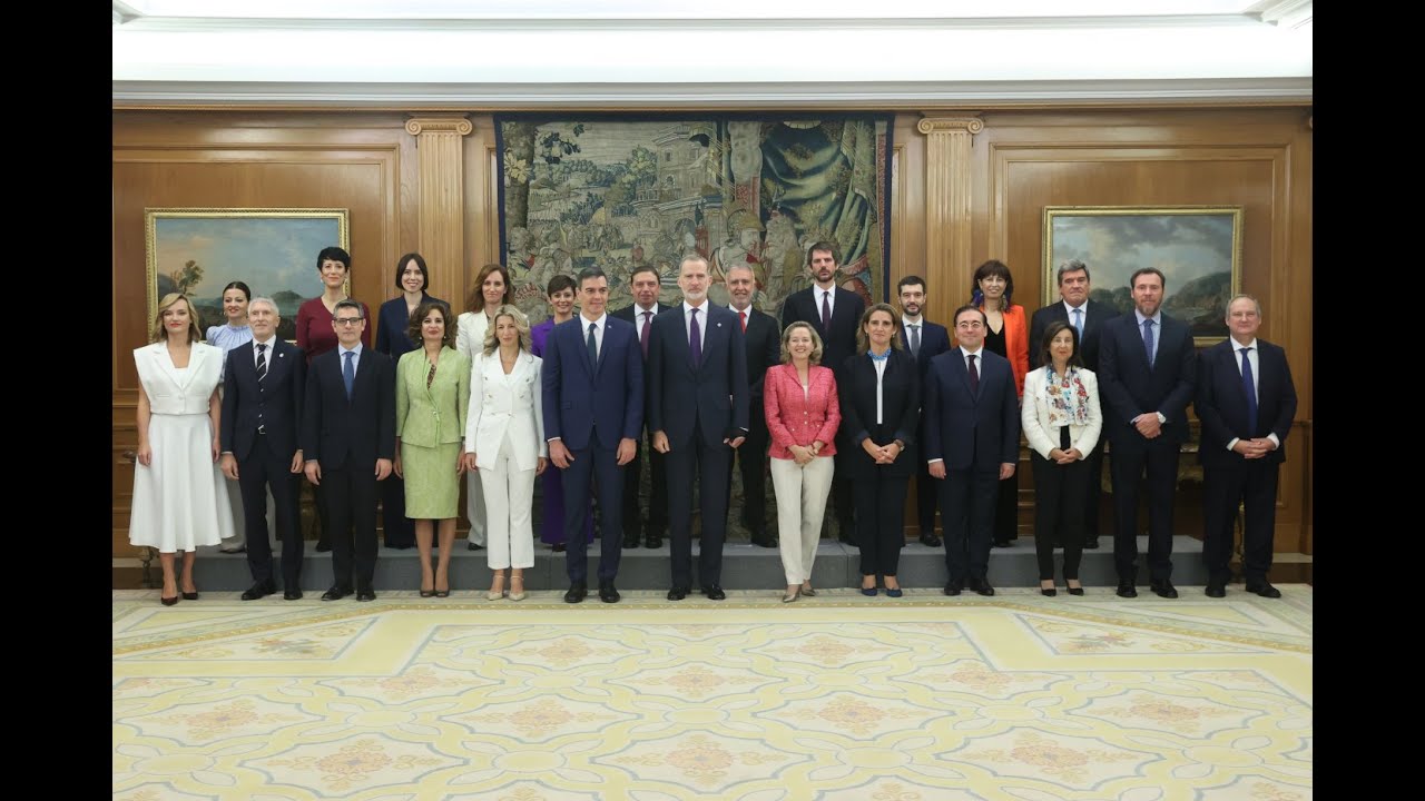 Promesa de los ministros del nuevo Gobierno ante Su Majestad el Rey