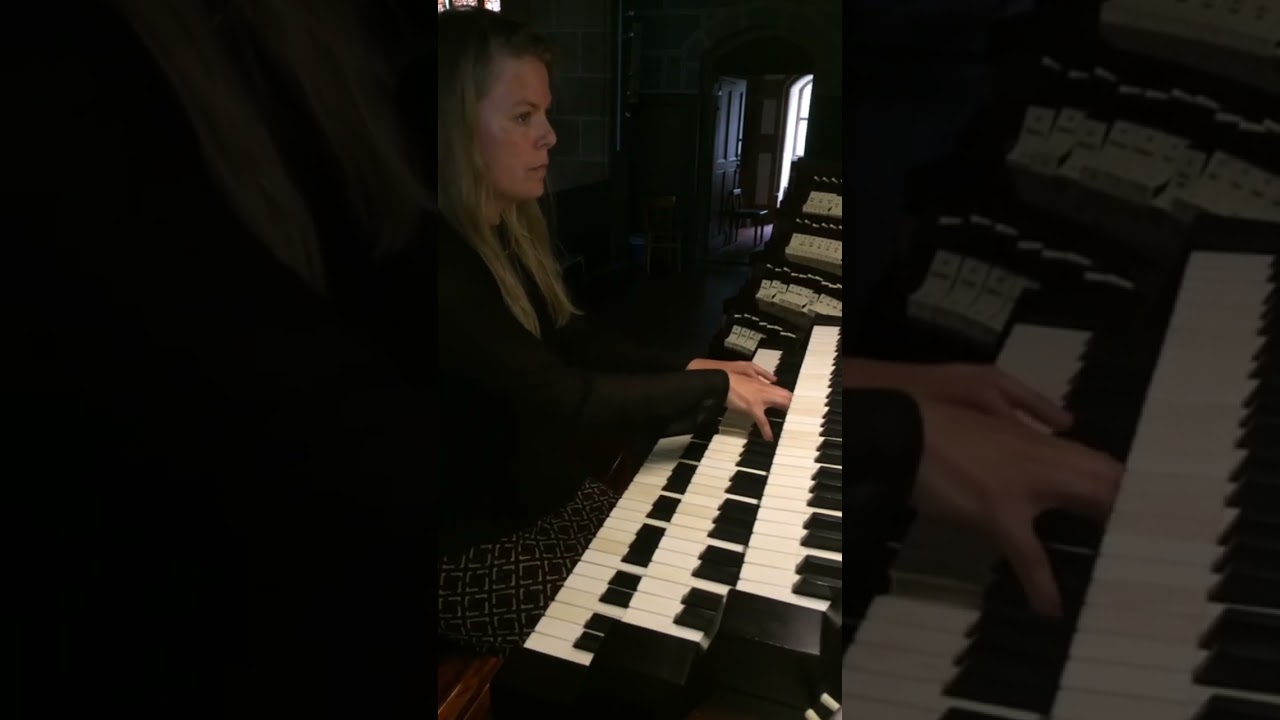 J.S. Bach BWV 543 kath. Propsteikirche Herz Jesu L&uuml;beck Kuhn Orgel L&uuml;becker M&auml;rtyrer, Prelude Shorts