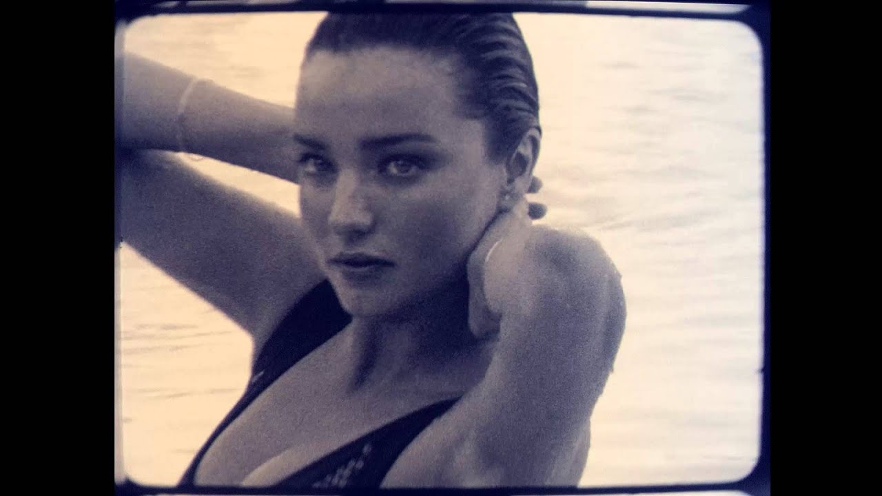 Miranda Kerr - Harpers Bazaar Australia Cover Shoot BTS [Jan/Feb 2016]
