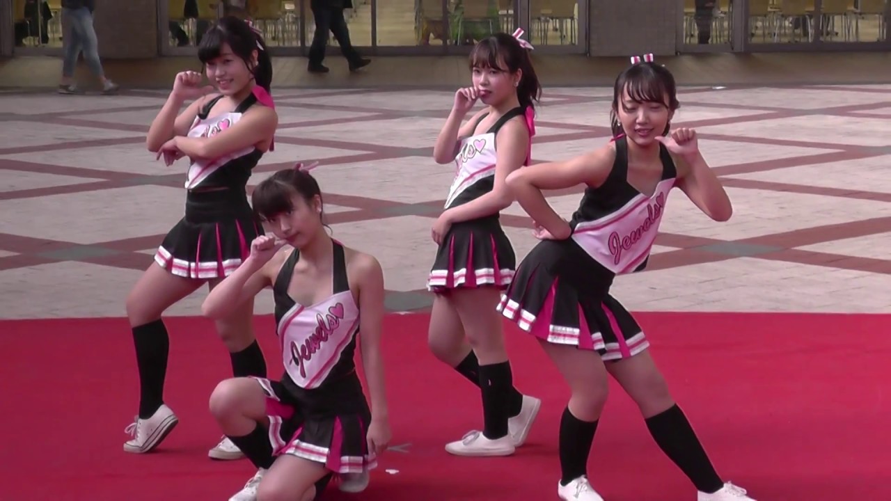 チアダンス　「Hot Pink - EXID」「 러시안 룰렛 (Russian Roulette) - Red Velvet (레드벨벳) 」