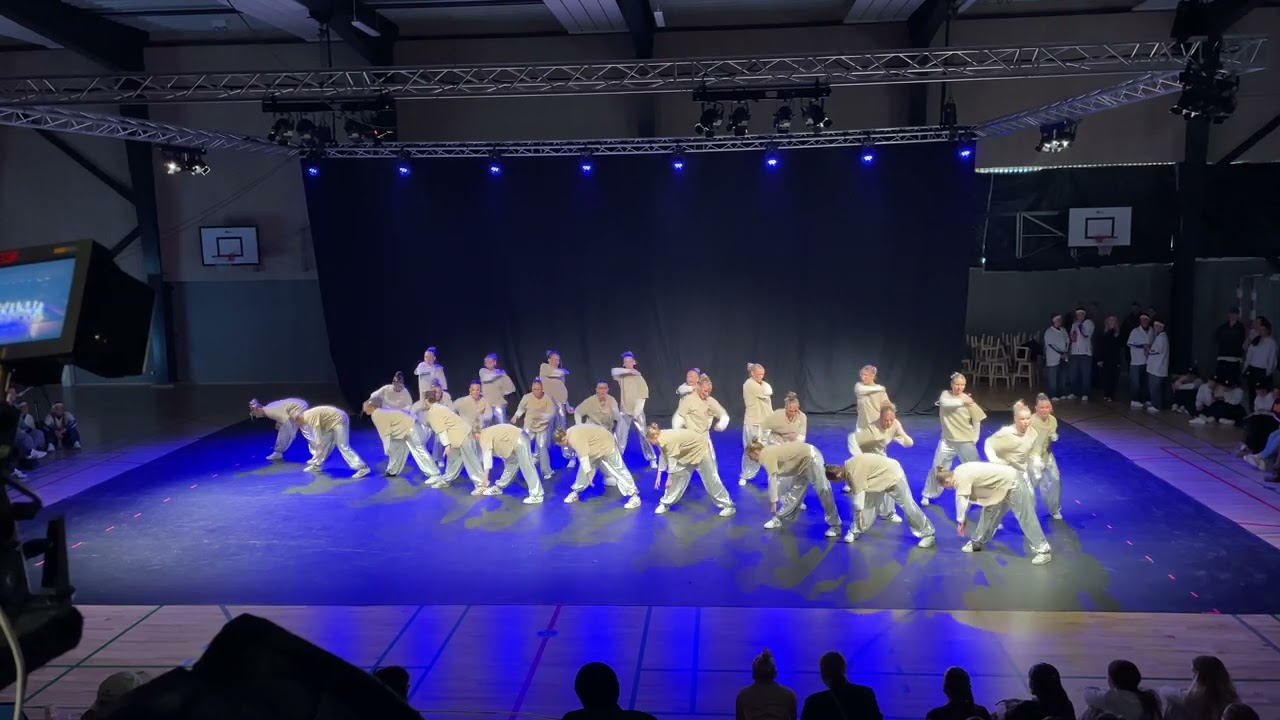 No Fugazi - DM i dans for efterskoler // Sor&oslash; Gymnastikefterskole