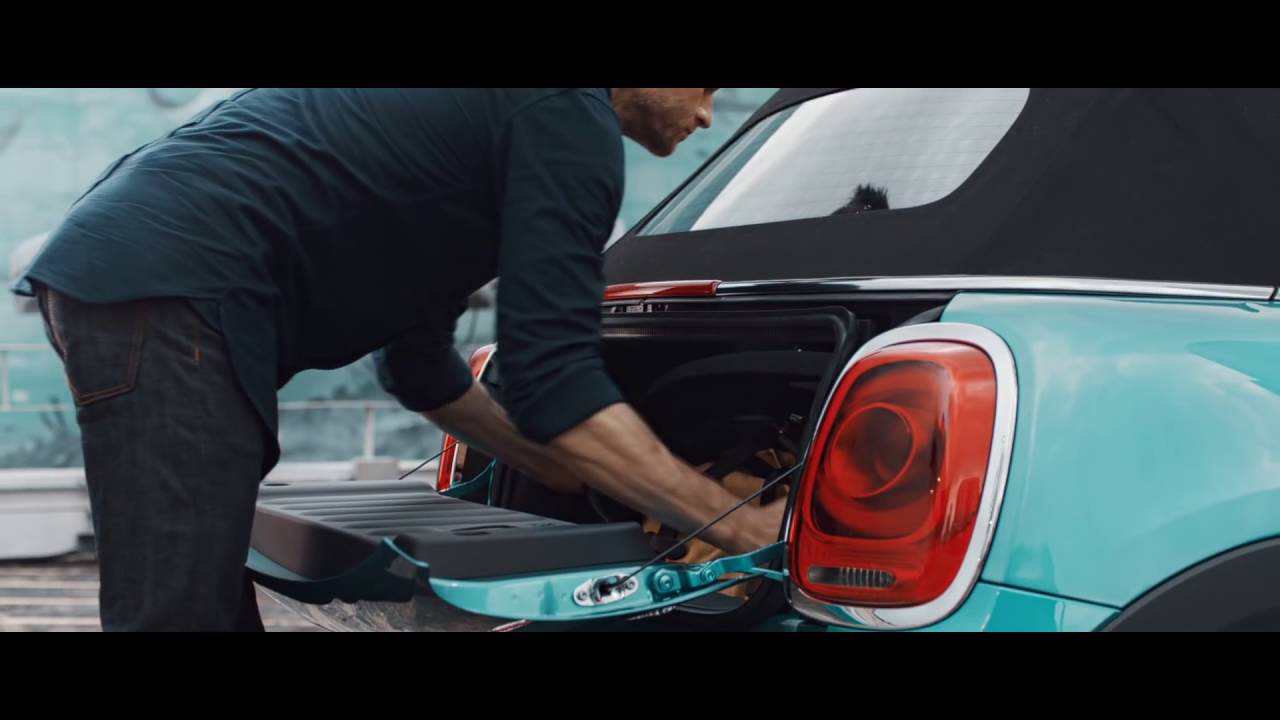 The New MINI Convertible   Easy Load Boot