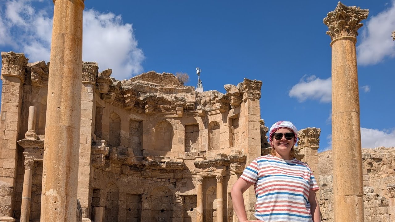 Esta es la ciudad ROMANA mejor conservada JERASH en JORDANIA // un colibrí de viaje 