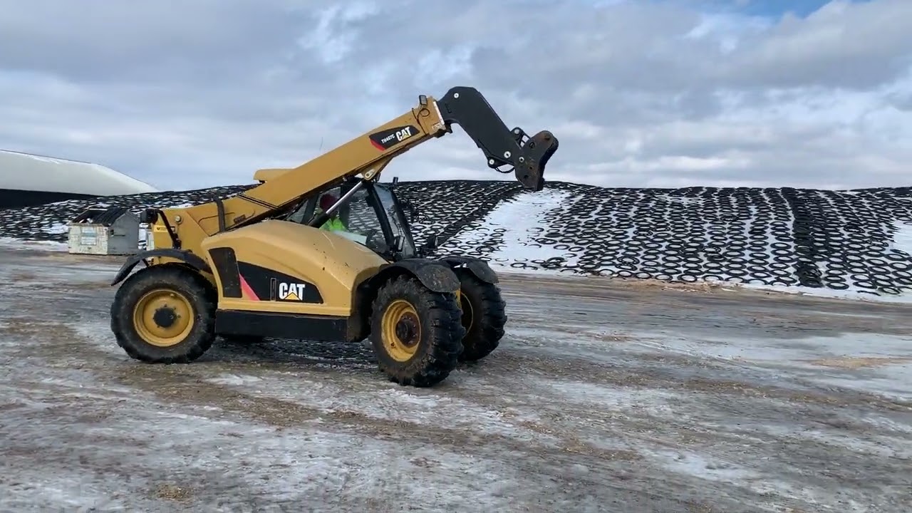 2015 CATERPILLAR TH407C For Sale