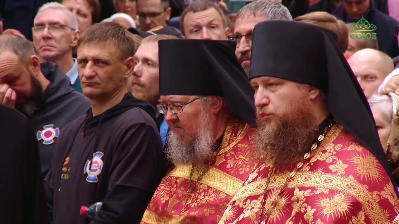 Состоялся крестный ход в память царственных страстотерпцев до монастыря на Ганиной яме