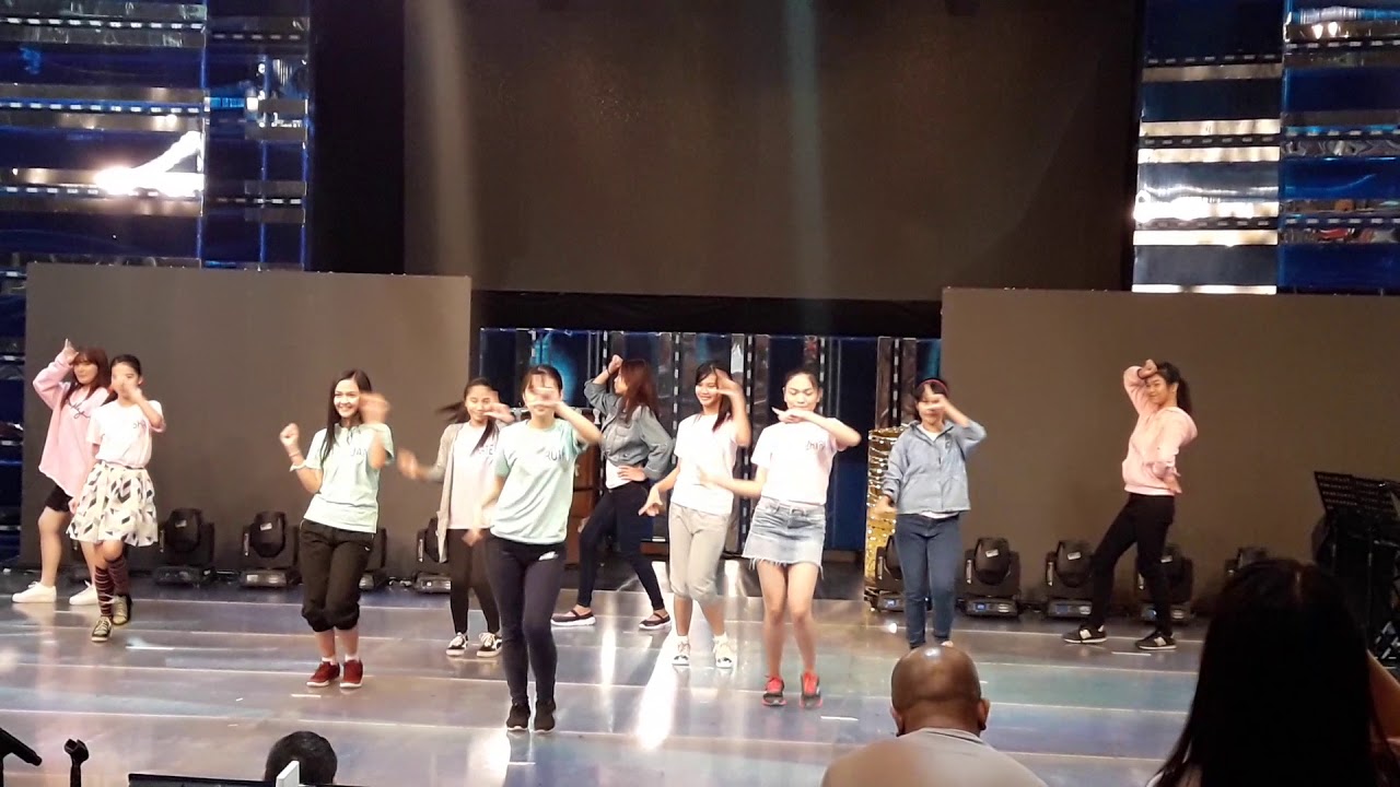MNL48 TOP75 dancing Mr. Kupido (Behind Scene)