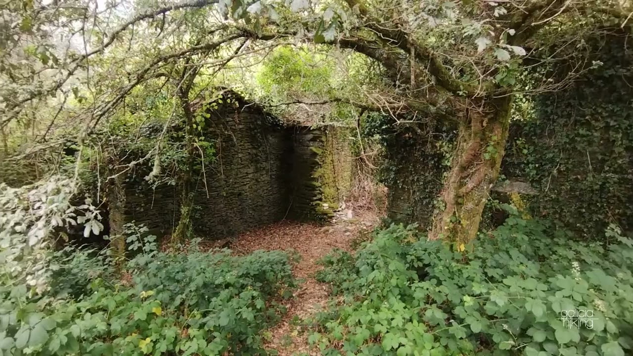 Sierra de Candán: refugio de Grobas, mirador de Grobas y neveiras de Fixó