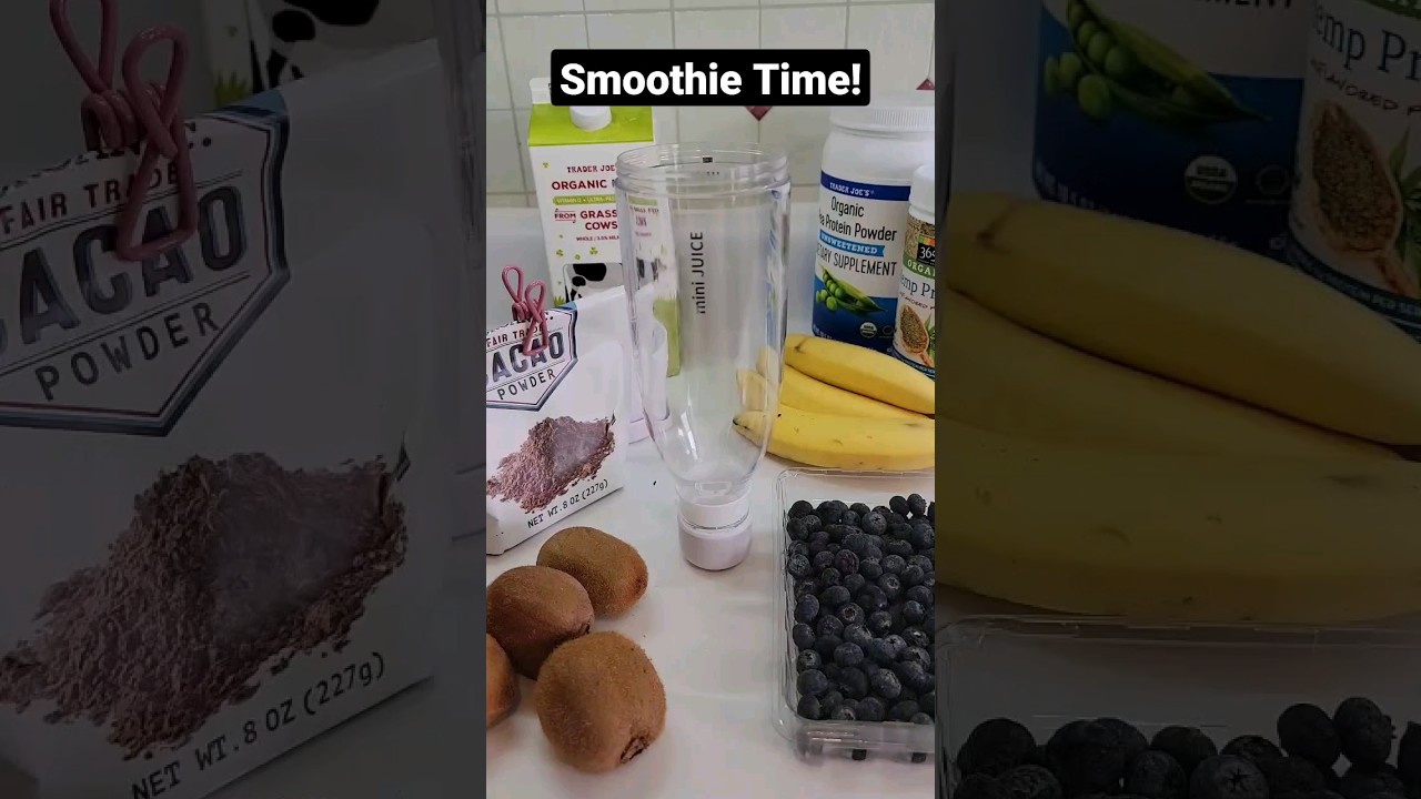 Kiwi Blueberry Banana Blended Goodness Satisfying Shake Smoothie Smart Kitchen GooChef #shorts
