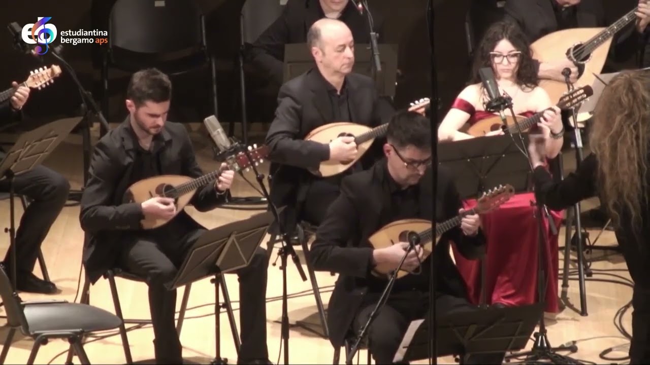 04 NENIA E TARANTELLA (Salvatore Della Vecchia) - Estudiantina Bergamo CD