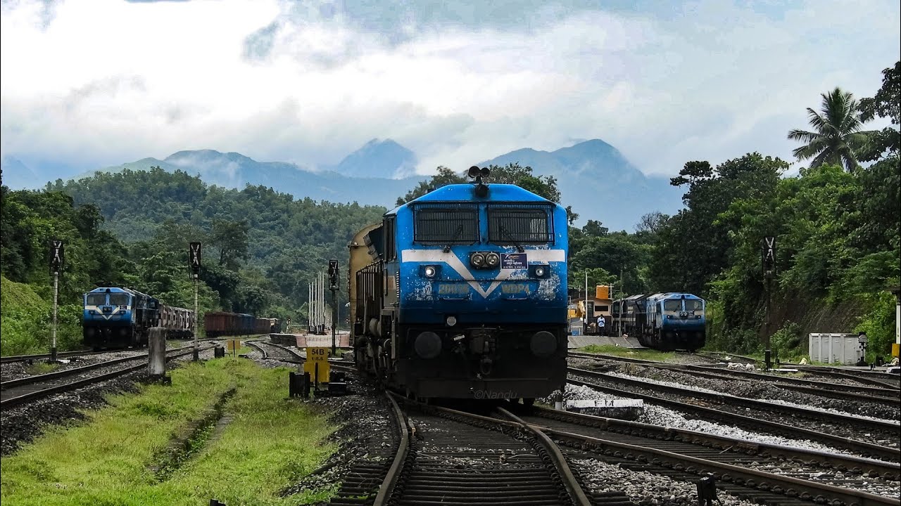 Mangaluru Passenger departing from Beautiful Subramanya Road Station|Bleed Blue Wdp4|Good Old days