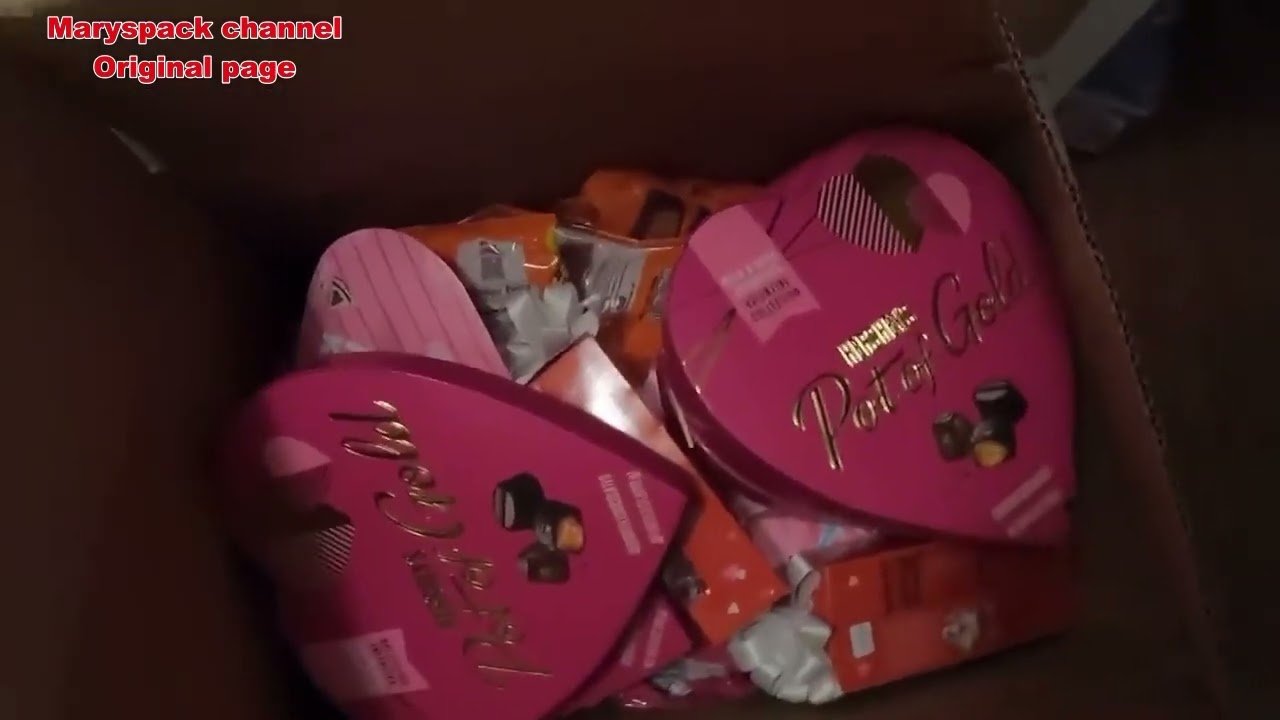 Chocolate overload at mga malalaking stuff toys, na mas malaki pa yata  sa bata|#dumpsterdive