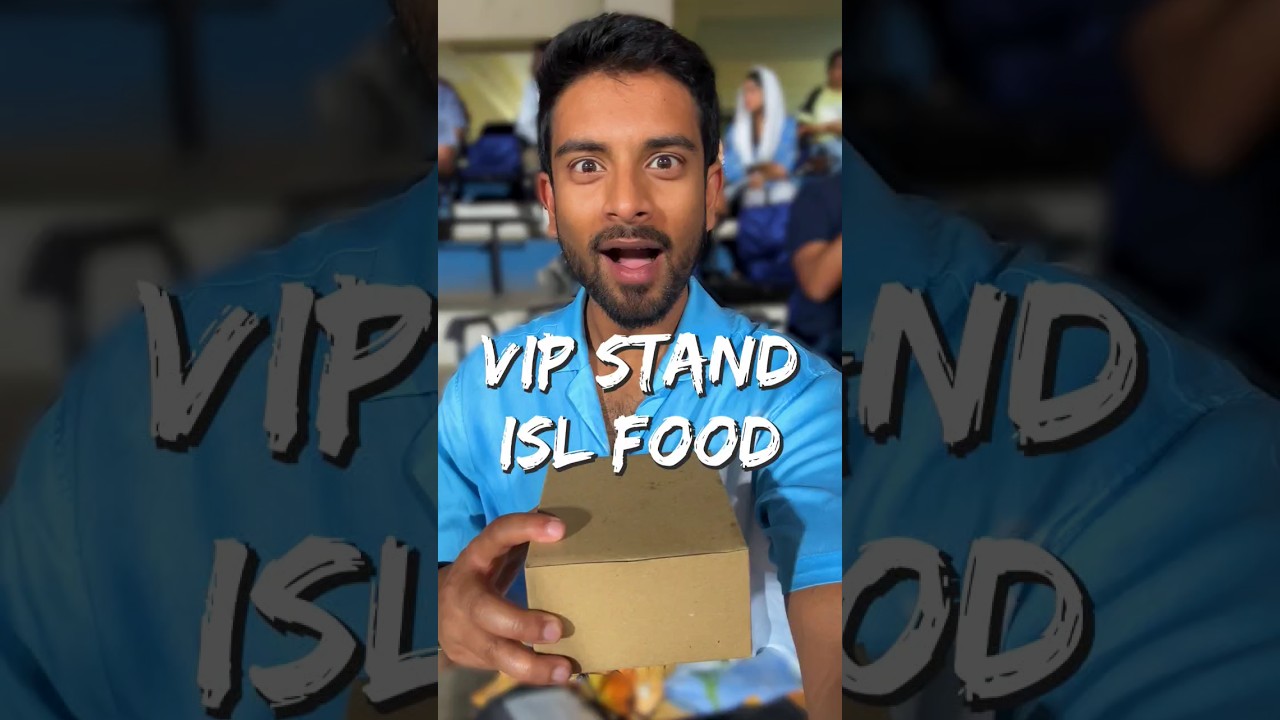 Food @ My First ISL Match! Bengaluru FC Vs Kerala Blasters!! ⚽🍿👏