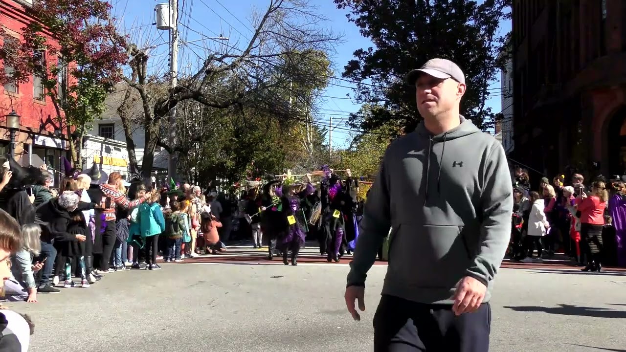 Wickford Horribles and Witches Parade