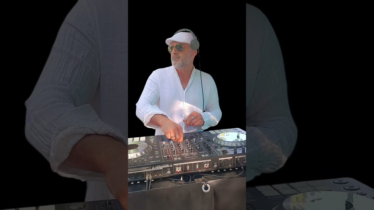 Ci vuole un fisico bestiale remix...Dj Andyv 