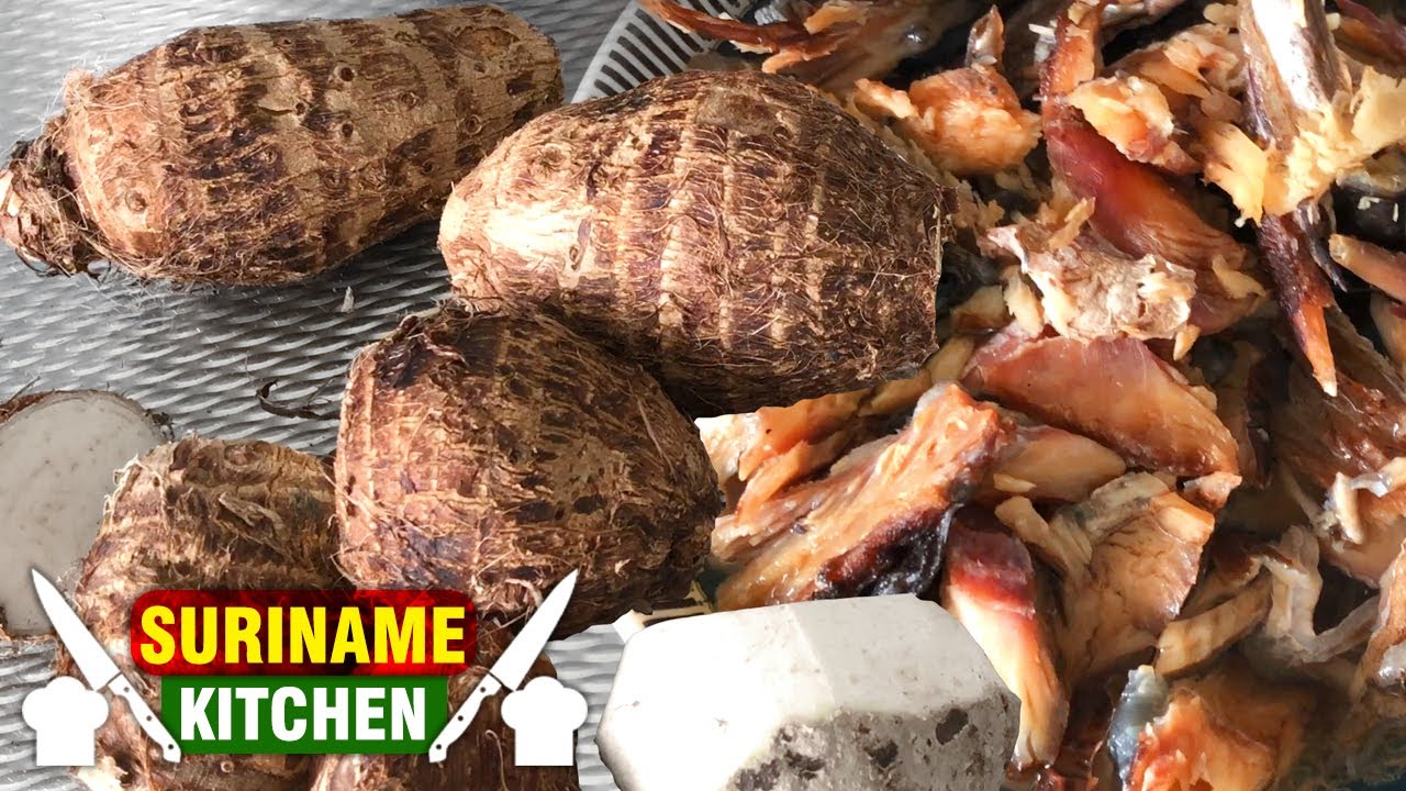 Droge Vis (Djur Machrie) Met Chinese Tayer (Aroei) | Dry Smoked Catfish With Arrowleaf Alephant Ear