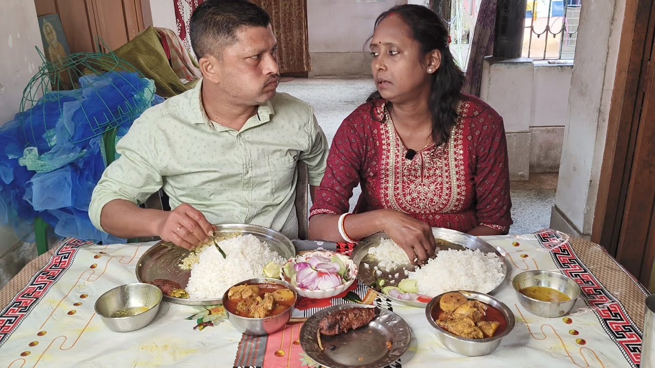 Husband wife Lovely Eating Show 😍 দু’জনের ভালোবাসা আর দু’মুঠো ভাত | স্বামী-স্ত্রীর স্পেশাল ফুড ভ্লগ