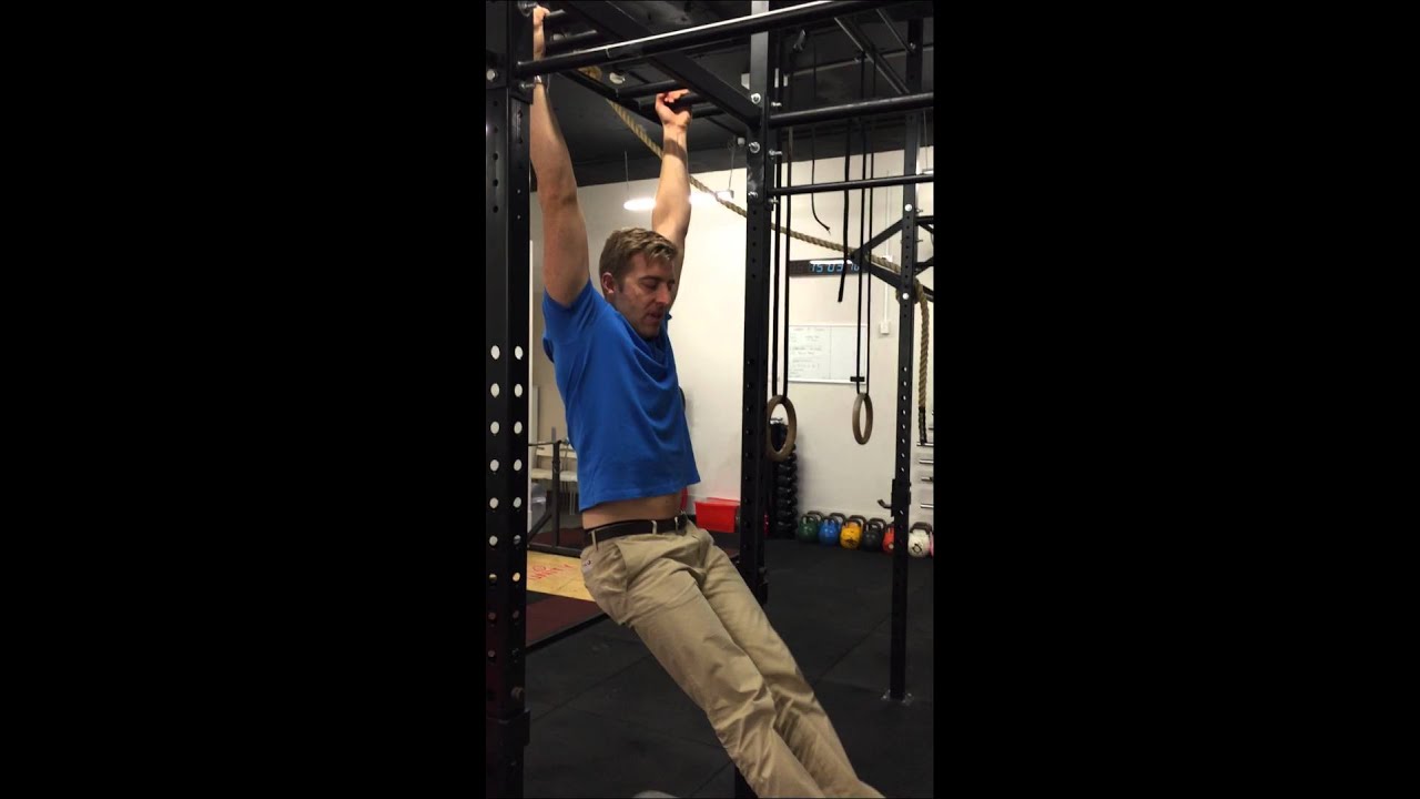 Exercises for spinal decompression - hanging