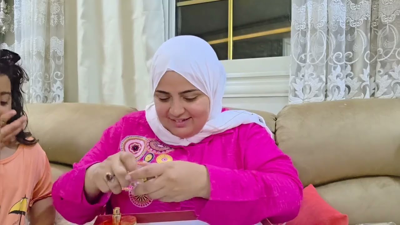 احلي هديه وصلتني الصندوق الغامض 