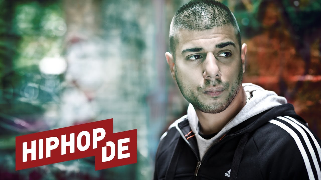 Reeperbahn Kareem ft. Moe Mitchell - Von der Wiege bis ins Grab (prod. by Sleepwalker)