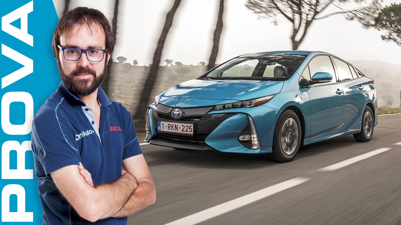 Toyota Prius Plug-In Hybrid (2017) | La prova su strada