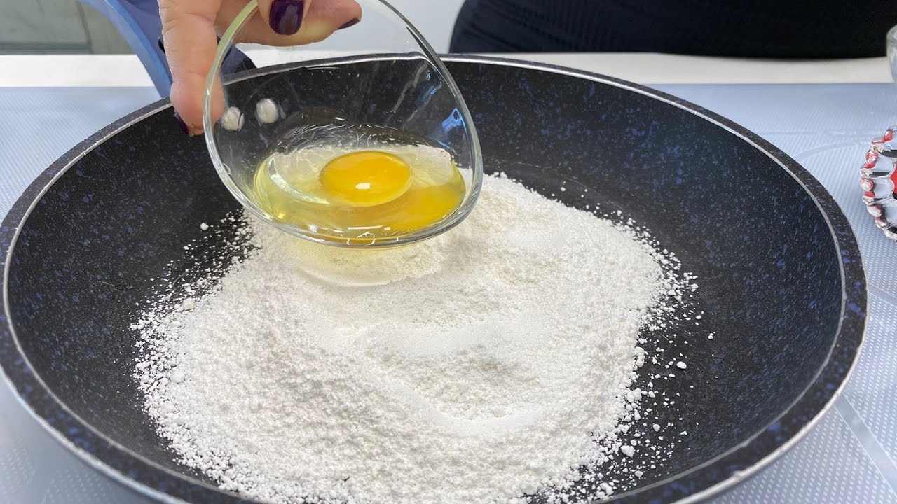 PÃO DE QUEIJO DE FRIGIDEIRA