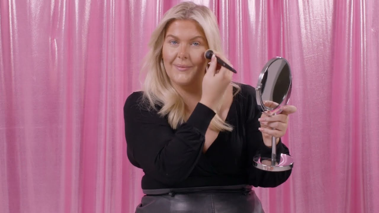 How to: Ellen’s My MCoBeauty Full Face Glowing Glam Look