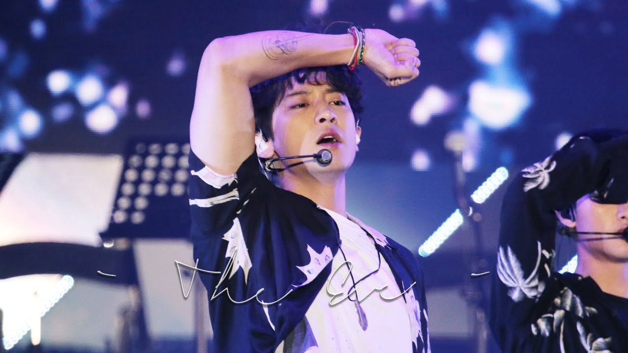 180623 Lotte Family Concert - The Eve 전야 (EXO 찬열 Chanyeol Focus)