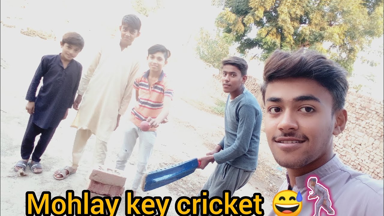 bachpan aur Gali ki cricket | #galicricket#vlogs #cricket #funwithfriends @Muneeb_hussain