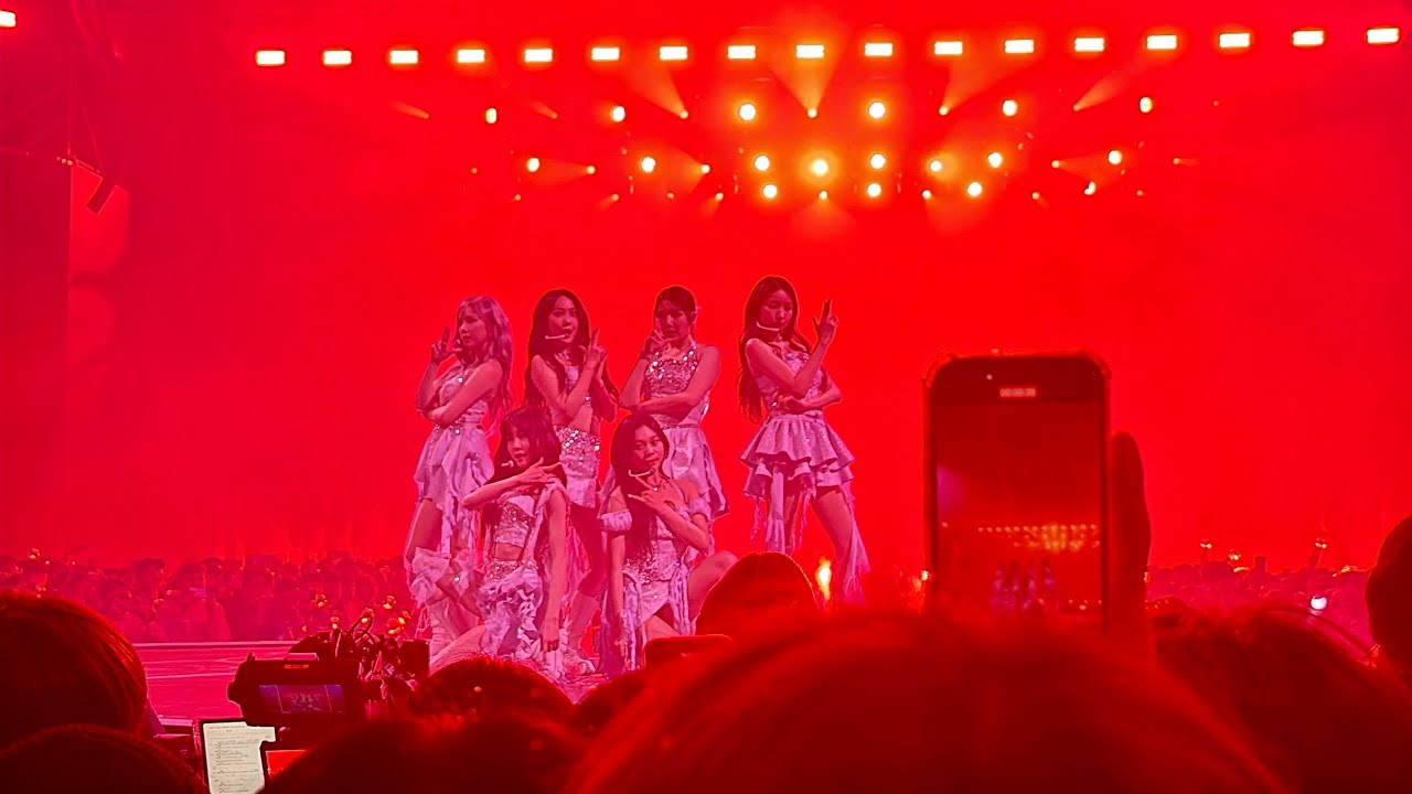 [Day2] 여자친구 GFRIEND - FINGERTIP | Season of Memories Concert