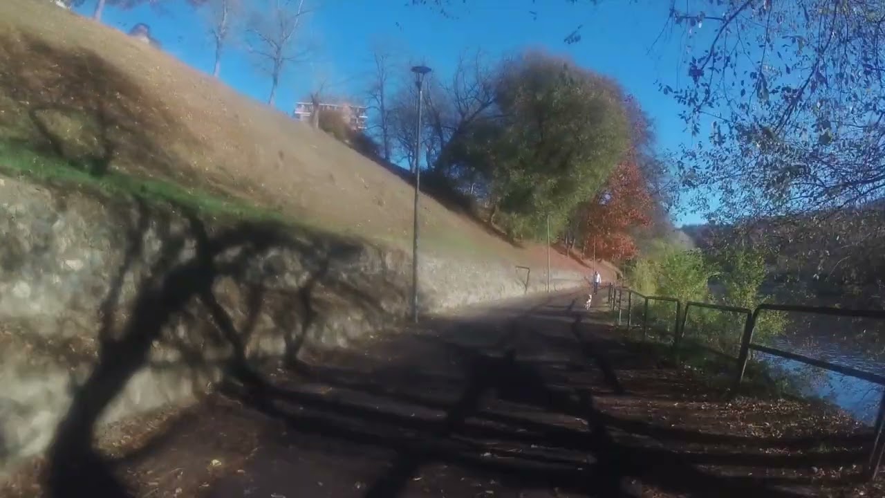 Old Man on Old City Bike Ep2.(22/23)-11-2025.Mattine Lungo il Po(TO) Eventi incontrati casualmente.