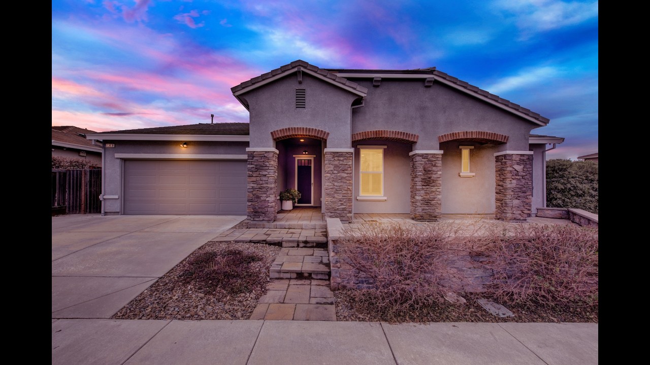 Stunning Single Story on Large Corner Lot in Fairfield, CA